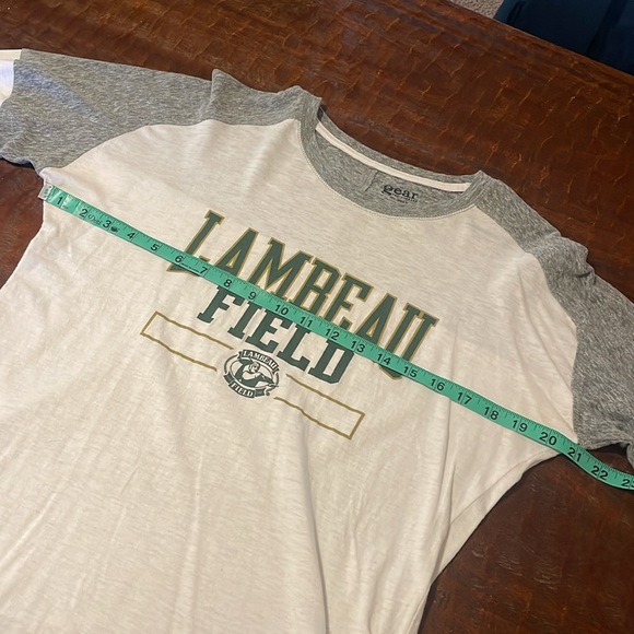 Green Bay Packers long sleeve - Picture 4 of 9